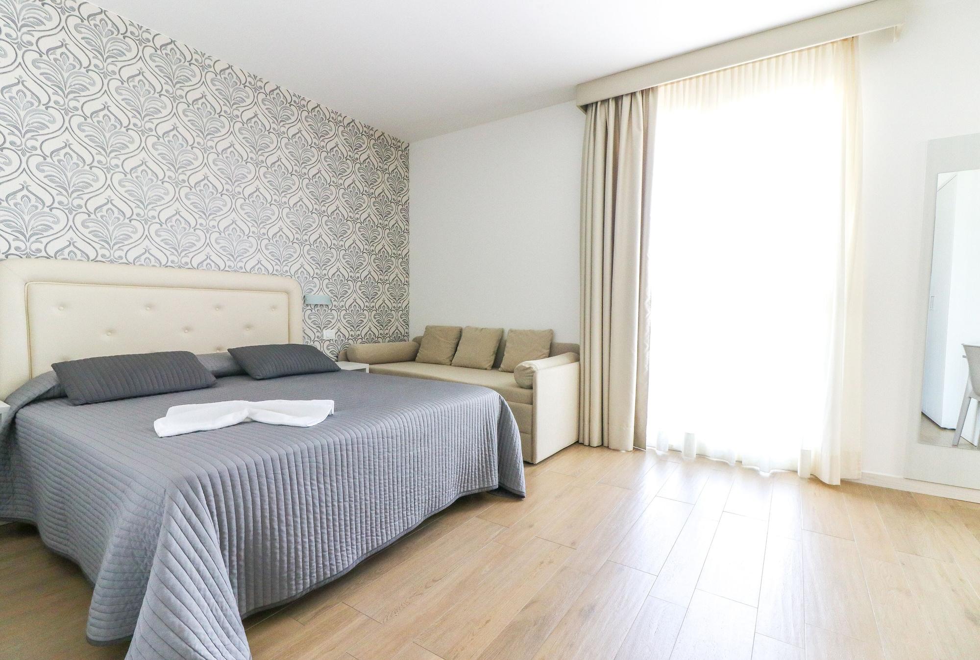Hotel Jesulum Lido di Jesolo Esterno foto