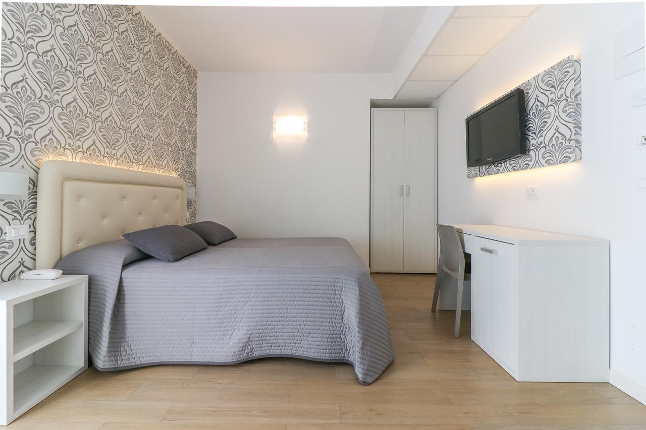 Hotel Jesulum Lido di Jesolo Esterno foto