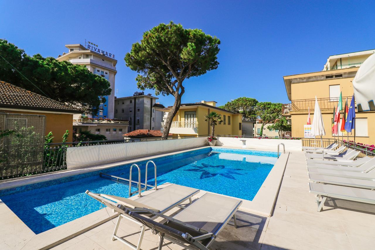 Hotel Jesulum Lido di Jesolo Esterno foto
